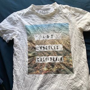 XS Aeropostale’s White Graphic Los Angeles T-shirt